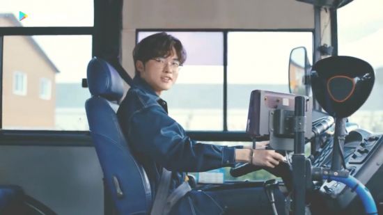 老年电竞战队崛起 银发友好商场的转型之路